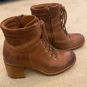 Korkease boot sz 9